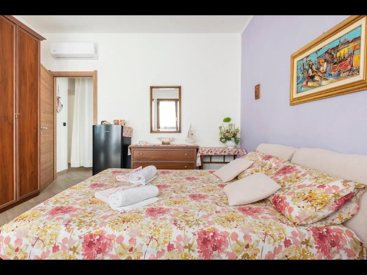 Bed & Breakfast B&B Gaudi Alghero Italien